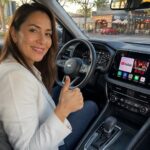 "Muy contenta con Drivox, vale la pena... es como si tuviera un televisor en el auto" - Carmen G. (Surco)